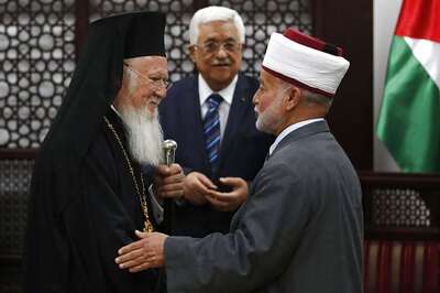 Israeli Forces Detain Jerusalem's Top Muslim Cleric After Attack: Son