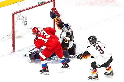 Finland Stuns Sweden In World Junior Hockey Quarterfinals