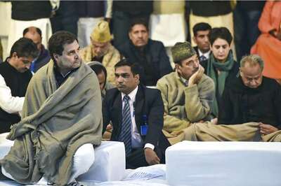 31 Held in UP, 140 in Delhi: Oppn's Mega Satyagraha Against CAA as State Govts Crack Down on 'Vandals'