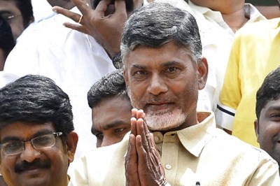 Naidu Meets PM, Raises Issue of Special Status to Andhra Pradesh