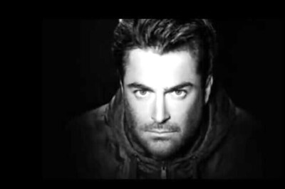 Reza Golzar learning Hindi for Indo-Iranian project with Dia Mirza