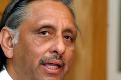 Lal Qalandar Blast will Give Fillip to Sindhi Nationalism in Pak: Mani Shankar Aiyar