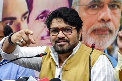 Calcutta HC Dismisses Chargesheet against Babul Supriyo for 'Objectionable' Remarks at Mahua Moitra