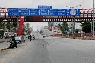 Karnataka Language Row: Bengaluru Civic Body Mandates Shops to have '60% Kannada' on Signboards