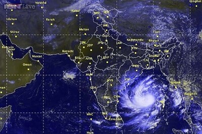 Cyclone Hudhud to make landfall near Visakhapatnam coast by October 12 forenoon