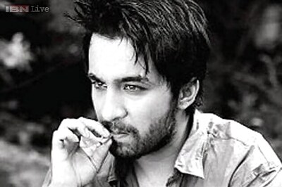 Shakti Kapoor's son, Siddhanth signs three films; to feature in Aishwarya Rai's comeback venture ‘Jazbaa’