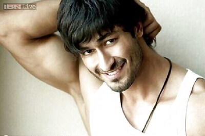 Vidyut Jammwal in Rajkumar Santoshi's next?