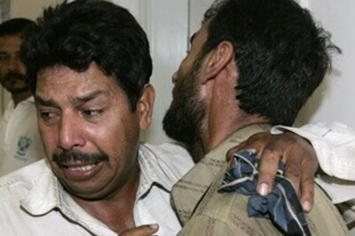 27 killed, many injured in ethnic clashes in Karachi