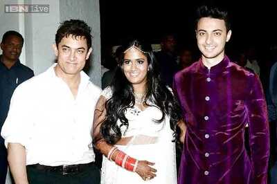 Snapshot: Arpita Khan and Aayush Sharma's first look post wedding