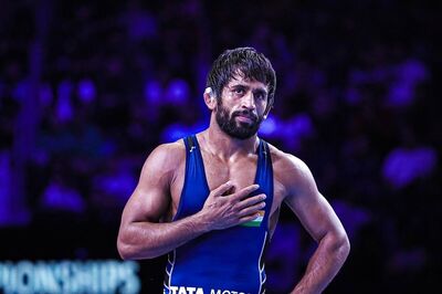 Olympic-bound Wrestler Bajrang Punia Out for a Week Due to Knee Injury