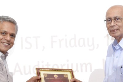 IIT Madras Launches V Balakrishnan Institute Chair to Conduct Research on Natural Science, Math, Theoretical Physics