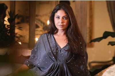 Shefali Shah’s Versatile Wardrobe Screams Power And Elegance, Take A Look