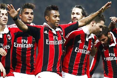 Milan beat Juventus 1-0 after disputed penalty