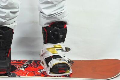 A Beginner's Guide to Snowboarding with Tips from an Instructor