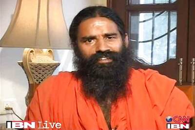 'Ramdev not fighting graft, but into politics'