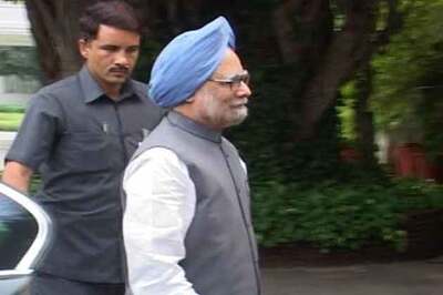 Will look into the AP farmers' issue, assures PM