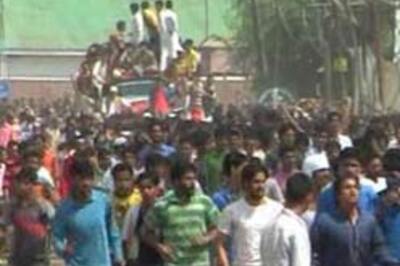 Fresh violence in Kashmir, curfew reimposed