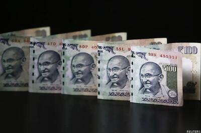 Rupee inches up 2 paise against US dollar to end at 59.27, snaps 2-day fall