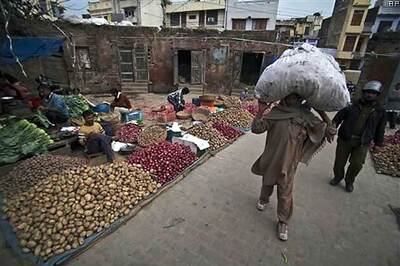 Kelkar panel suggests subsidies cut, govt says no