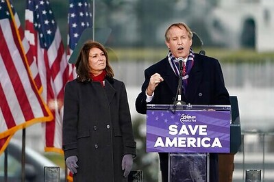 Texas Takes On Biden But Republicans Keep Distance From AG