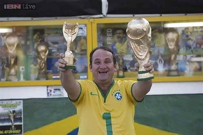 Fan makes replica football World Cup trophies