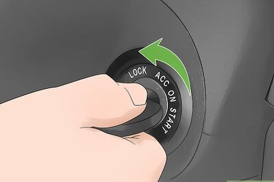 How to Replace Leather on a Steering Wheel