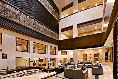 Leisure Inn Grand Chanakya offers an interesting blend of elegance, comfort at an affordable price!