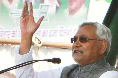 Cong woos Nitish, Cabinet may approve Rs 12,000 cr Bihar package