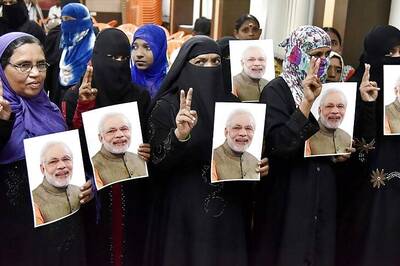 Opinion| From Muslim Women to Anganwadi Workers, How BJP is Wooing the 'Undecided Voter'