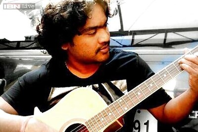 Smuggler: Arjun lends his voice for a song