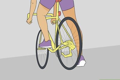 How to Stretch Your Quads (Quadriceps)