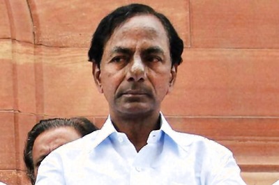 Amid Indefinite TSRTC Strikes in Telangana, KCR Initiates Talks on Salary Hike for Govt Employees