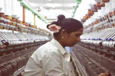 45% Women Entrepreneurs Married, Balancing Business With Family Roles, Says Report