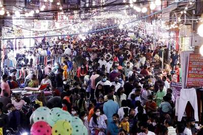 As Covid Concerns Loom Amid Festive Season, These 8 States Contribute The Most in India's Daily Tally