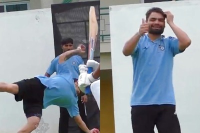 WATCH: Rinku Singh Takes One-handed Stunner in Training Session