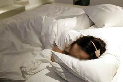 Girl goes to sleep in April, wakes up in June