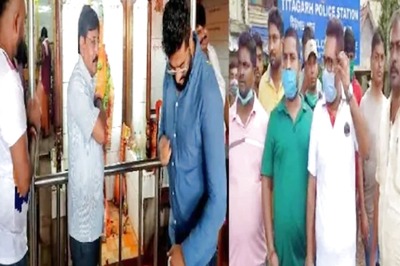 MLA Raj Chakraborty And TMC Workers Attacked in West Bengal’s Barrackpore