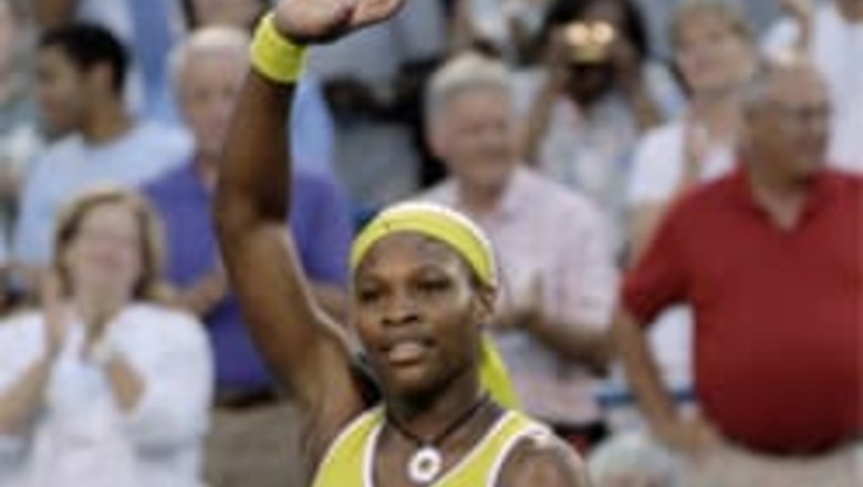 Serena returns with win at Cincinnati