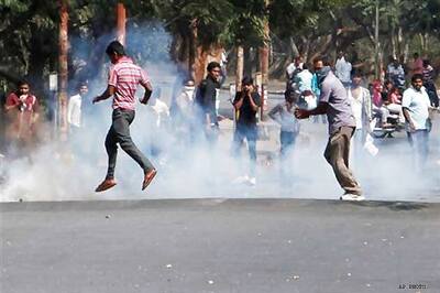 Seemandhra employees protesting against Telangana to chart future course of action today