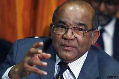 Empower the fiscal, don't weaken it, says YV Reddy