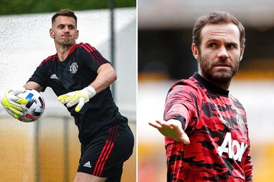 Manchester United Sign Goalkeeper Tom Heaton on Free Transfer, Extend Juan Mata Deal