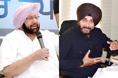 Discontent in Punjab Congress Against CM Amarinder as Navjot Singh Sidhu Meets Minister and MLAs