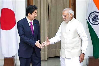 India to get bullet train, inks Rs 98000-crore project with Japan