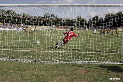 India qualify for Asian Games pre-quarters