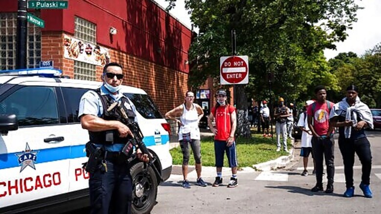 Lack of body cameras fuels suspicion in Chicago shooting