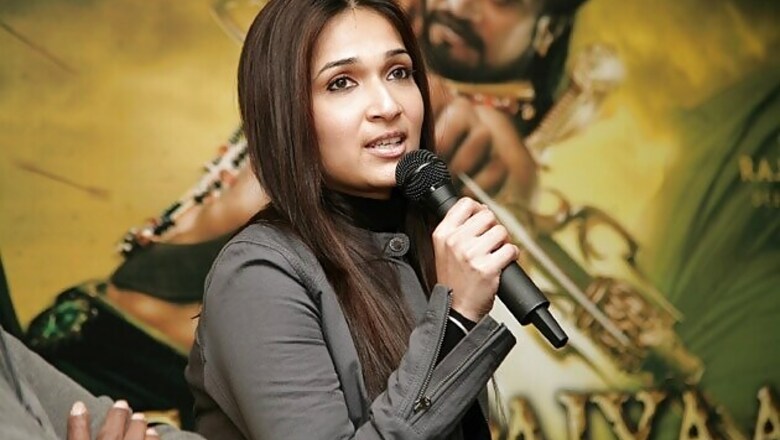 Kochadaiiyaan: Soundarya will make Rajinikanth proud, says lyricist