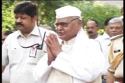 Home Secretary meets Rajnath Singh, MP Governor may be sacked after SC notice to him on Vyapam