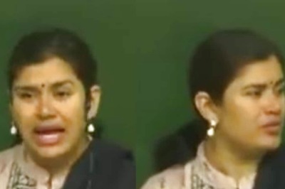 Indian Teacher Calmly Schools Boys in Class on Respecting Women, Hard-hitting Video Goes Viral