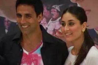 In pics:  Kareena, Akshay sizzle in Kambakkht Ishq