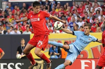 Liverpool sell England defender Martin Kelly to Palace